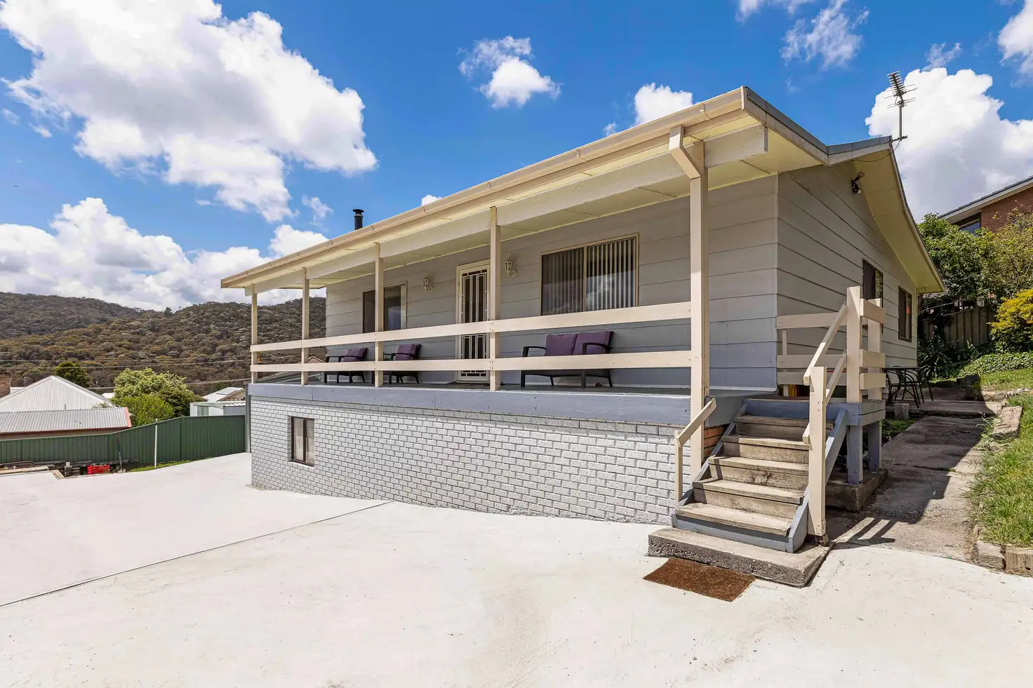 Main view of Homely house listing, 3 Hill Range Crescent, Lithgow NSW 2790