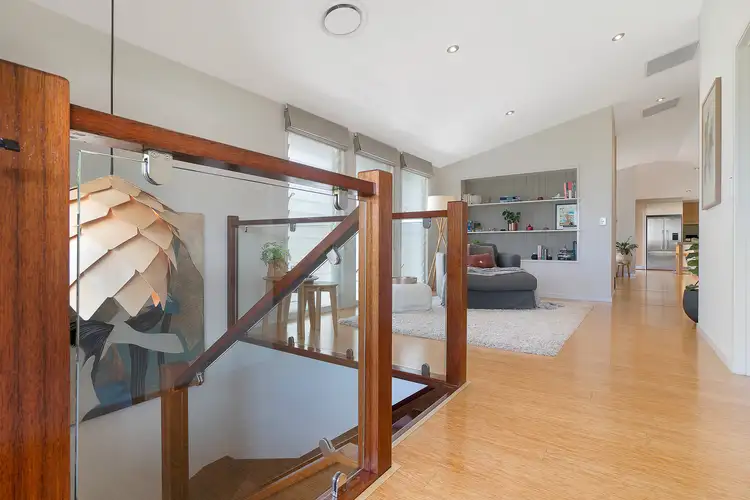 Fifth view of Homely house listing, 10 Boxgrove Avenue, Wynnum QLD 4178