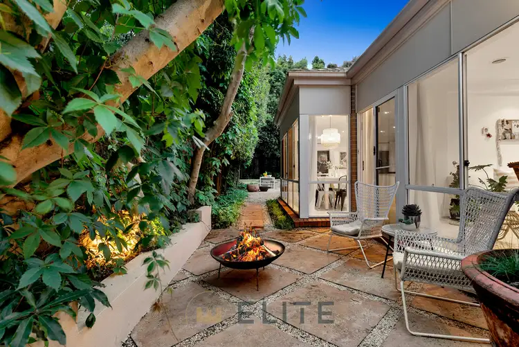 Fifth view of Homely house listing, 10 Sundial Court, Berwick VIC 3806