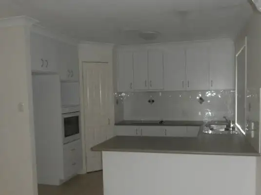 Seventh view of Homely villa listing, 2/79 Boyd Street, Chinchilla QLD 4413