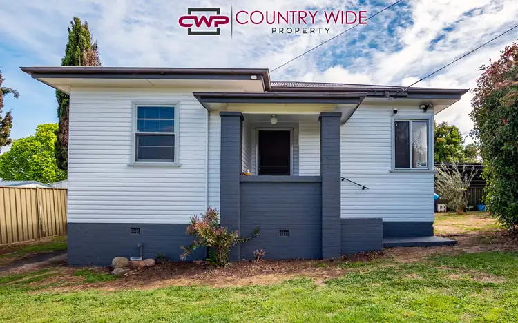 10 Cross Street, Glen Innes NSW 2370