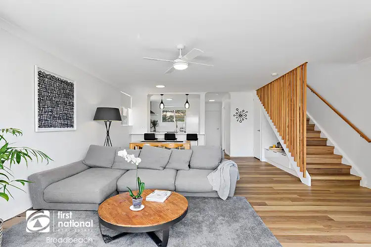 Main view of Homely unit listing, 9/42 Britannia Ave, Broadbeach QLD 4218