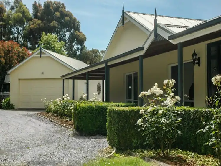 3A Waddell Road, Drouin VIC 3818