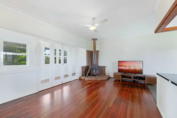 19 Maynard Street, Walkervale QLD 4670