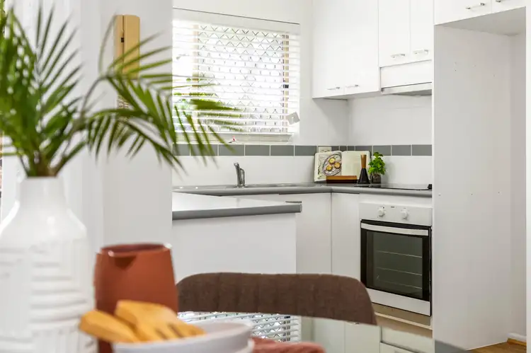 Fifth view of Homely unit listing, 1/58 Lisson Grove, Wooloowin QLD 4030