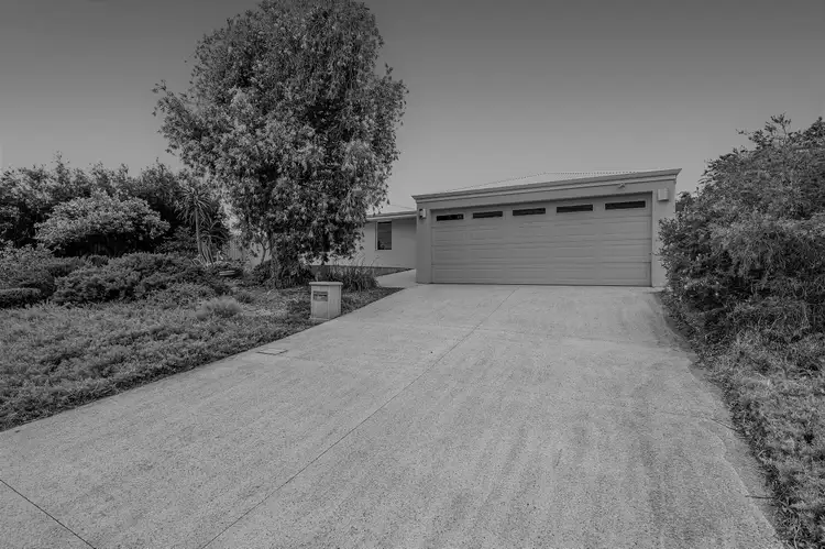 9 More Crescent, Bull Creek WA 6149