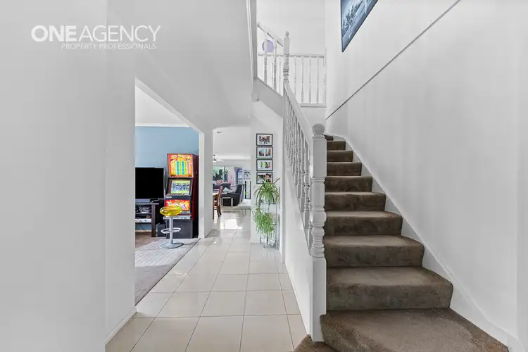 Sixth view of Homely house listing, 4 Livingstone Boulevard, Pakenham VIC 3810