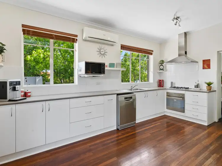 Seventh view of Homely house listing, 5 TIMMS PLACE, Morley WA 6062