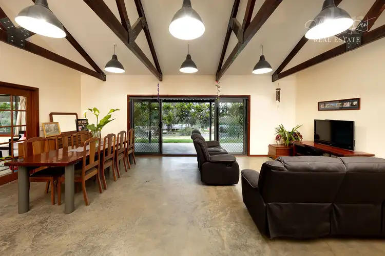 Third view of Homely house listing, 7 AUHL COURT, Wodonga VIC 3690