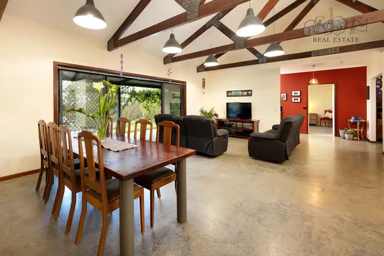 Fifth view of Homely house listing, 7 AUHL COURT, Wodonga VIC 3690