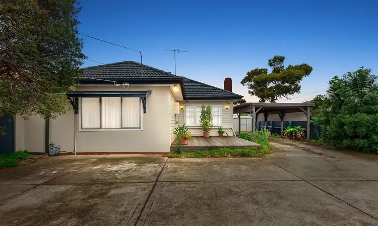 26 Christie Street