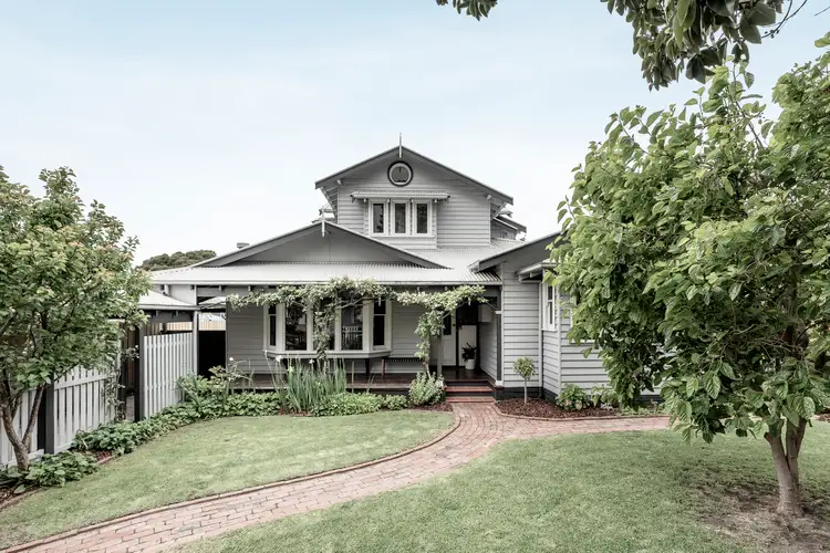 15 Murray Street, Highton VIC 3216