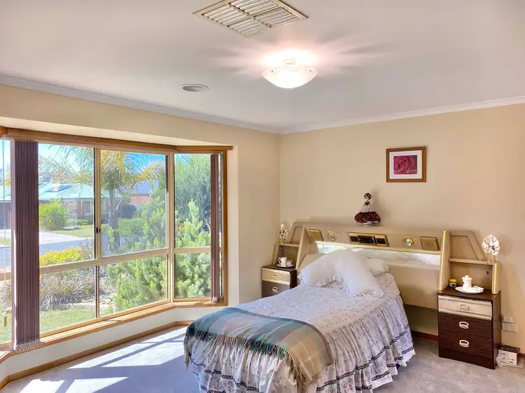 Fourth view of Homely house listing, 2 Rowles Drive, Maryborough VIC 3465