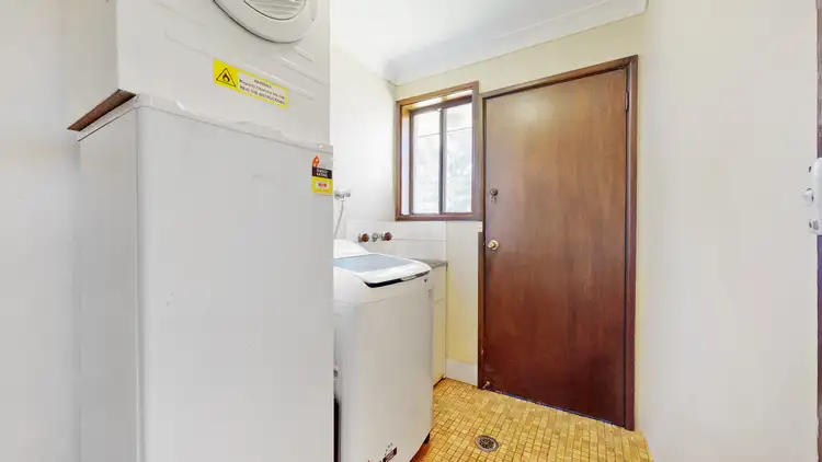 Fifth view of Homely semi-detached listing, 1 Meadowbank Drive, Dubbo NSW 2830