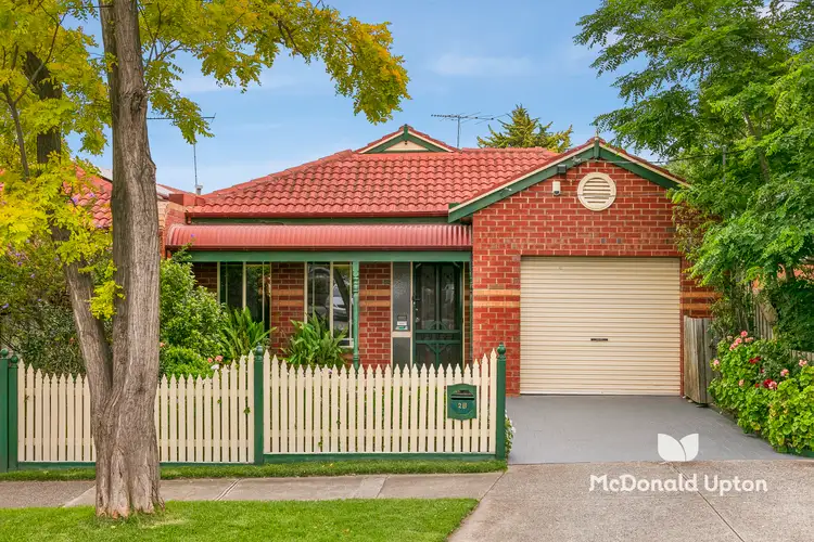 2B Bridge Street, Essendon VIC 3040