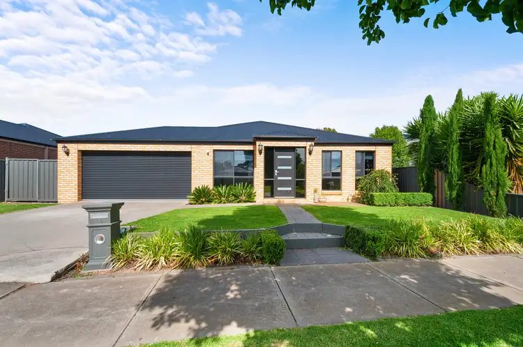 Main view of Homely house listing, 18 Dryden Place, Sale VIC 3850