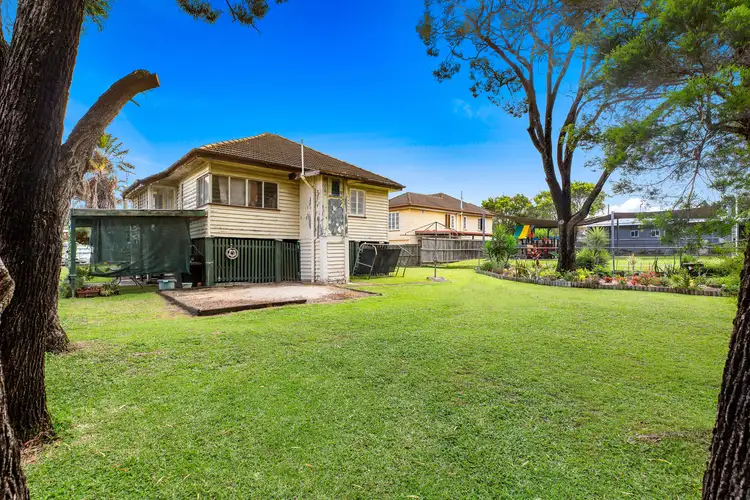 37 Chigwell Street, Wavell Heights QLD 4012