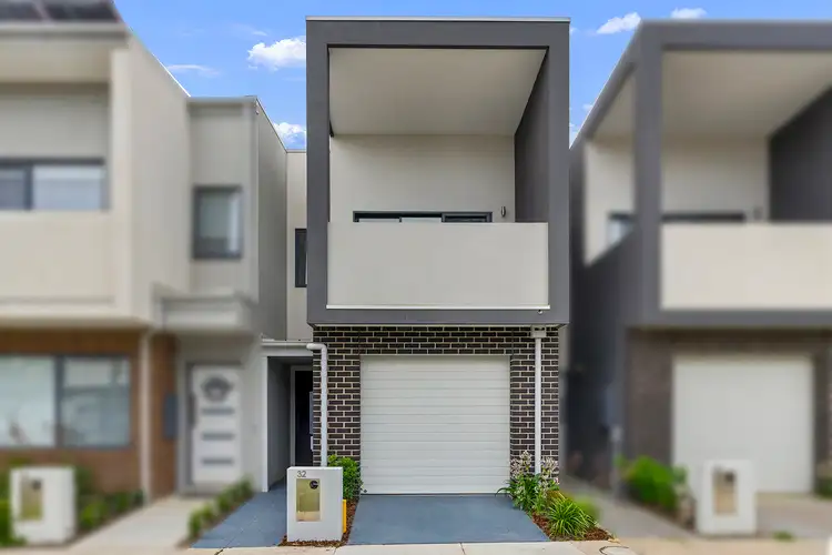 32 Barak Way, Rowville VIC 3178