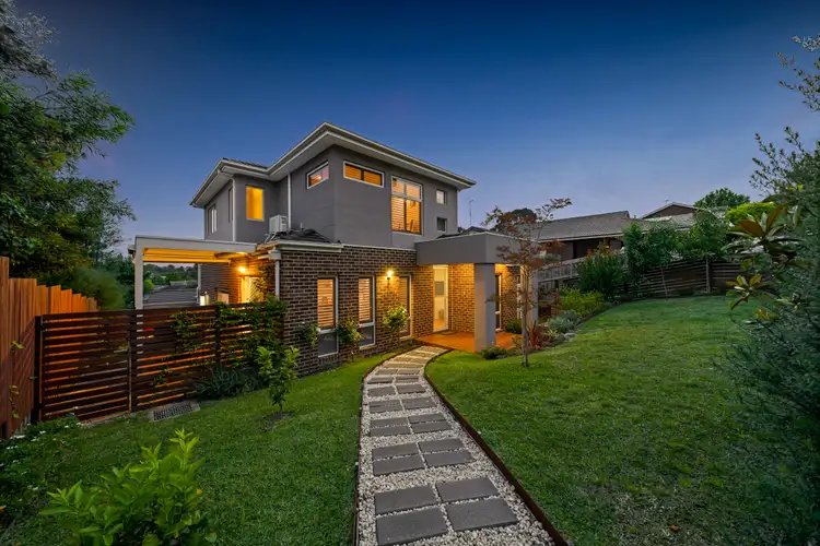 1/9 Outlook Drive, Berwick VIC 3806
