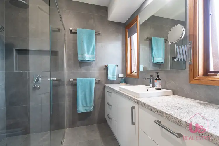 Sixth view of Homely house listing, 7 Kingsley Court, Lynbrook VIC 3975