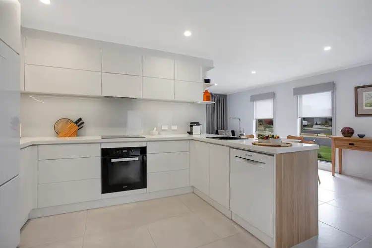 Sixth view of Homely house listing, 1/31 Philip Street, Port Fairy VIC 3284