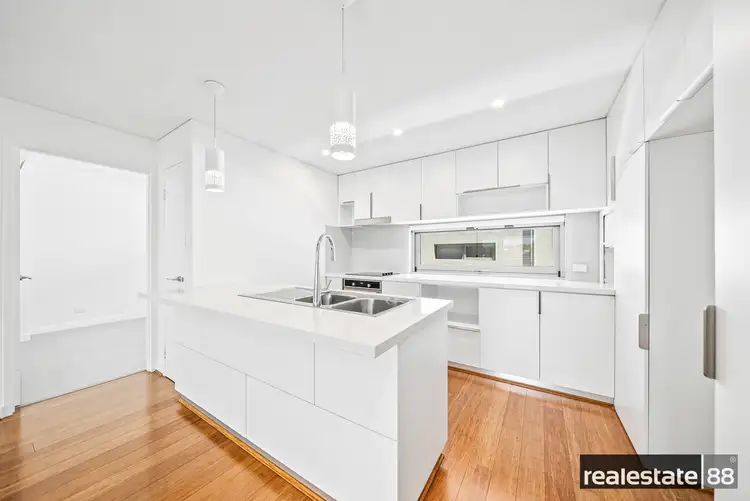Fourth view of Homely apartment listing, 10/34 Cowle Street, West Perth WA 6005