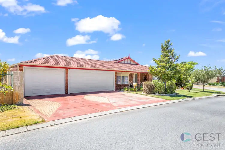 8 PONDANA MEWS, Ballajura WA 6066