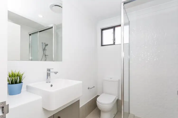 Seventh view of Homely apartment listing, 4/21 Homewood Street, Cloverdale WA 6105