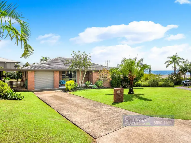 26 Goondooloo Drive, Ocean Shores NSW 2483