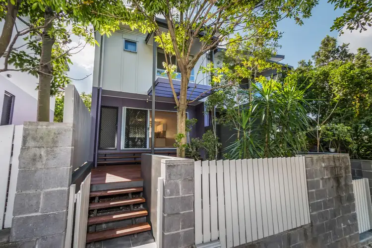Main view of Homely townhouse listing, 2/130 Belgrave Street, Morningside QLD 4170
