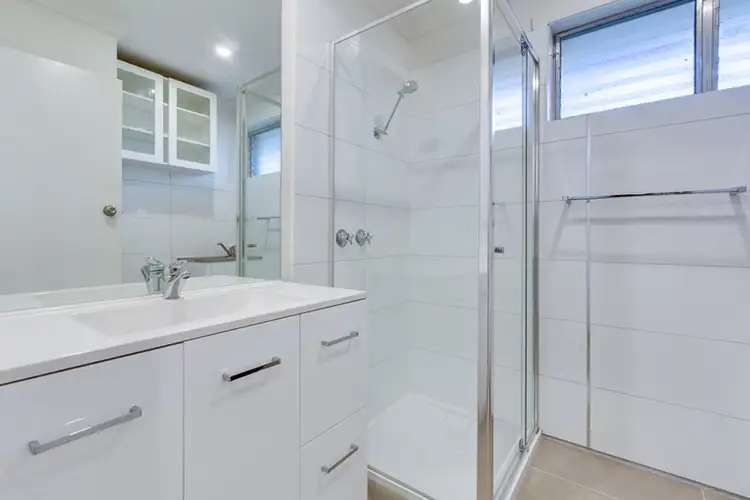 Sixth view of Homely unit listing, 4/12 George Street, Bacchus Marsh VIC 3340