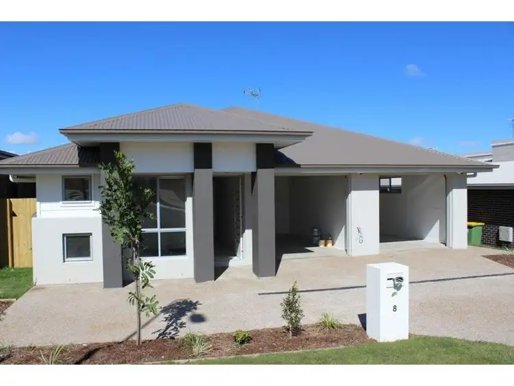 8 Parkview Drive, Glenvale QLD 4350