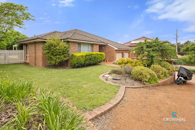 16 Gorman Crescent