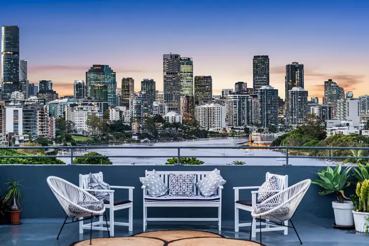 Third view of Homely apartment listing, 5/12 Hanworth Street, East Brisbane QLD 4169