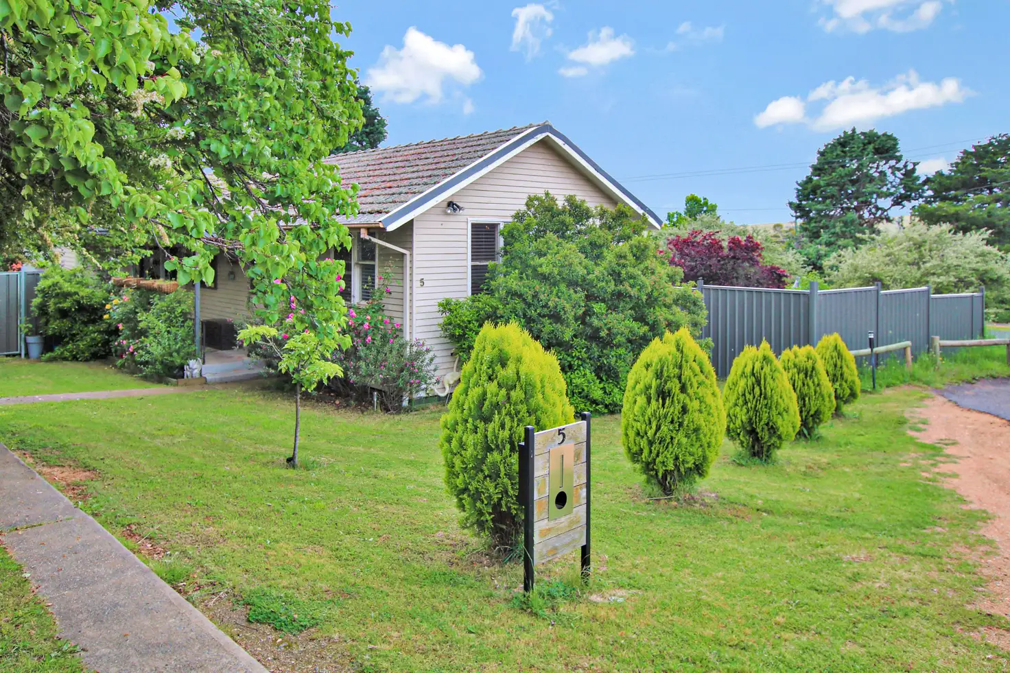 Main view of Homely house listing, 5 Kurang Place, Cooma NSW 2630