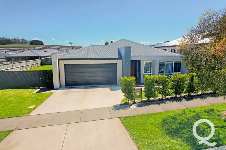 Second view of Homely house listing, 15 Sunridge Avenue, Warragul VIC 3820