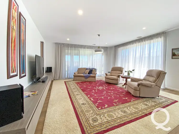Fifth view of Homely house listing, 15 Sunridge Avenue, Warragul VIC 3820
