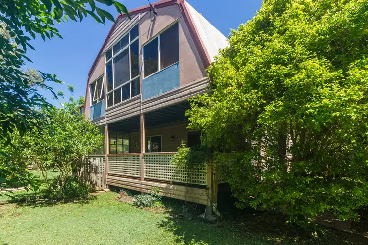 64 Scotts Road, Macleay Island QLD 4184