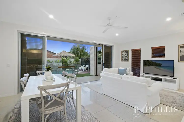 Sixth view of Homely townhouse listing, 2/397 Bayview Street, Hollywell QLD 4216