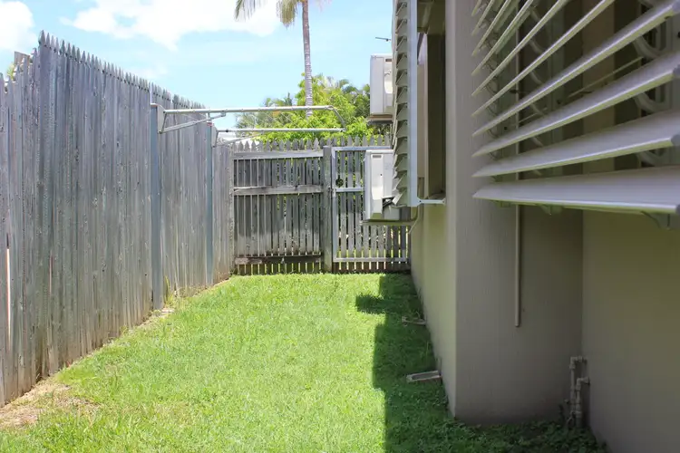 Seventh view of Homely unit listing, 1/11 Camp Street, Mundingburra QLD 4812