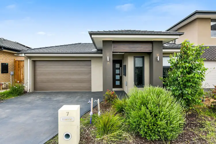 7 Hirst St, Cranbourne North VIC 3977