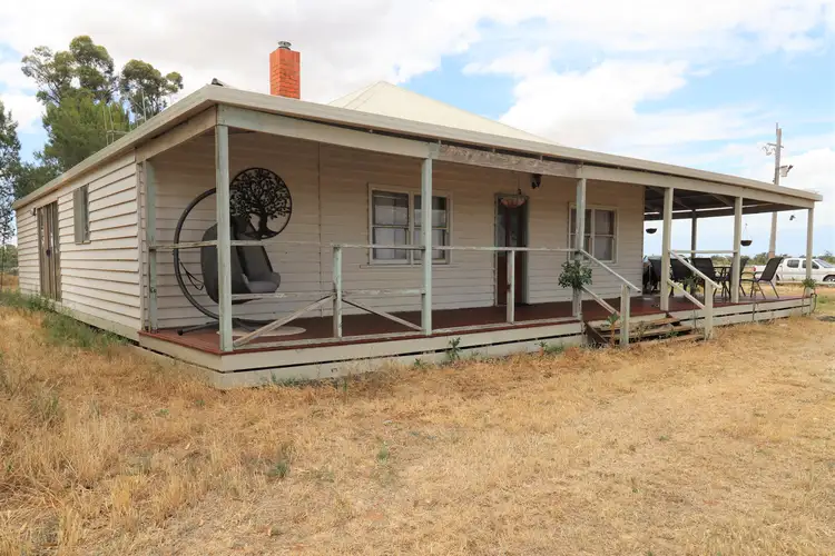 298 West Road, Kerang VIC 3579