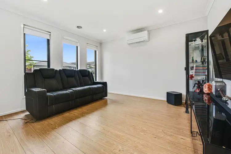 Fourth view of Homely house listing, 10 Hollybush Avenue, Clyde VIC 3978