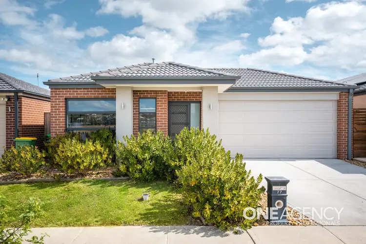 77 Pioneer Way, Officer VIC 3809