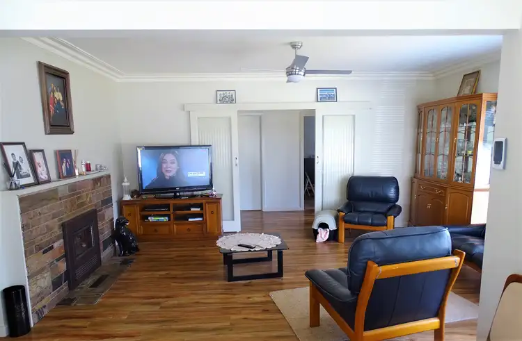 Fifth view of Homely house listing, 2 Adrian Street, Colac VIC 3250