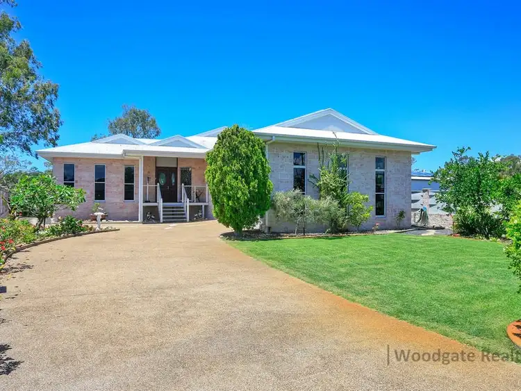 4 Dolphin Ct, Woodgate QLD 4660