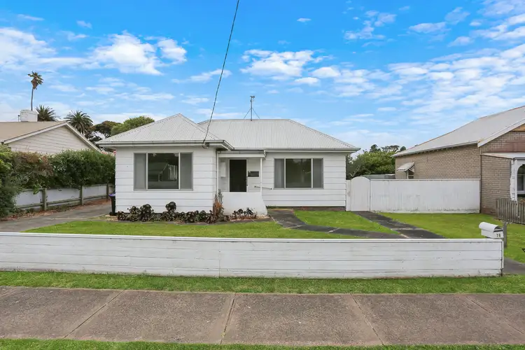 78 Bank Street, Port Fairy VIC 3284
