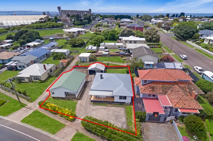 15 & 17 Wellington, Portland VIC 3305