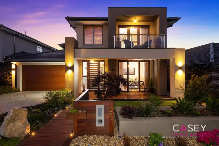 167 Wheelers Park Drive, Cranbourne North VIC 3977