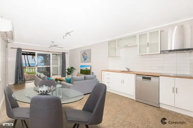 2/33 CAY STREET, Saunders Beach QLD 4818